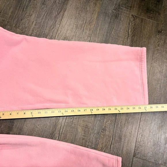 Comfrt Sweat set - Picture 9 of 11